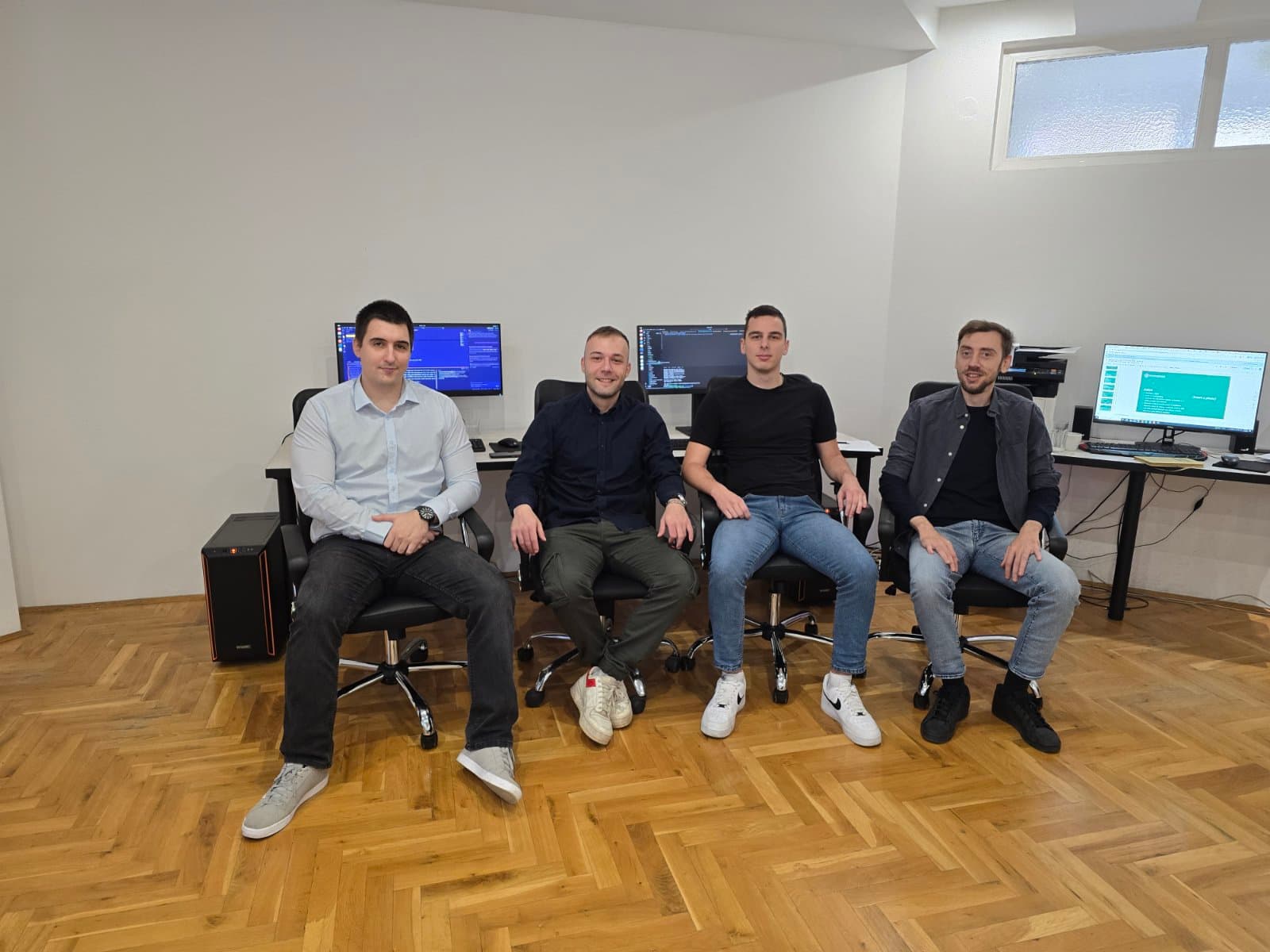 AngryLynx team in the office